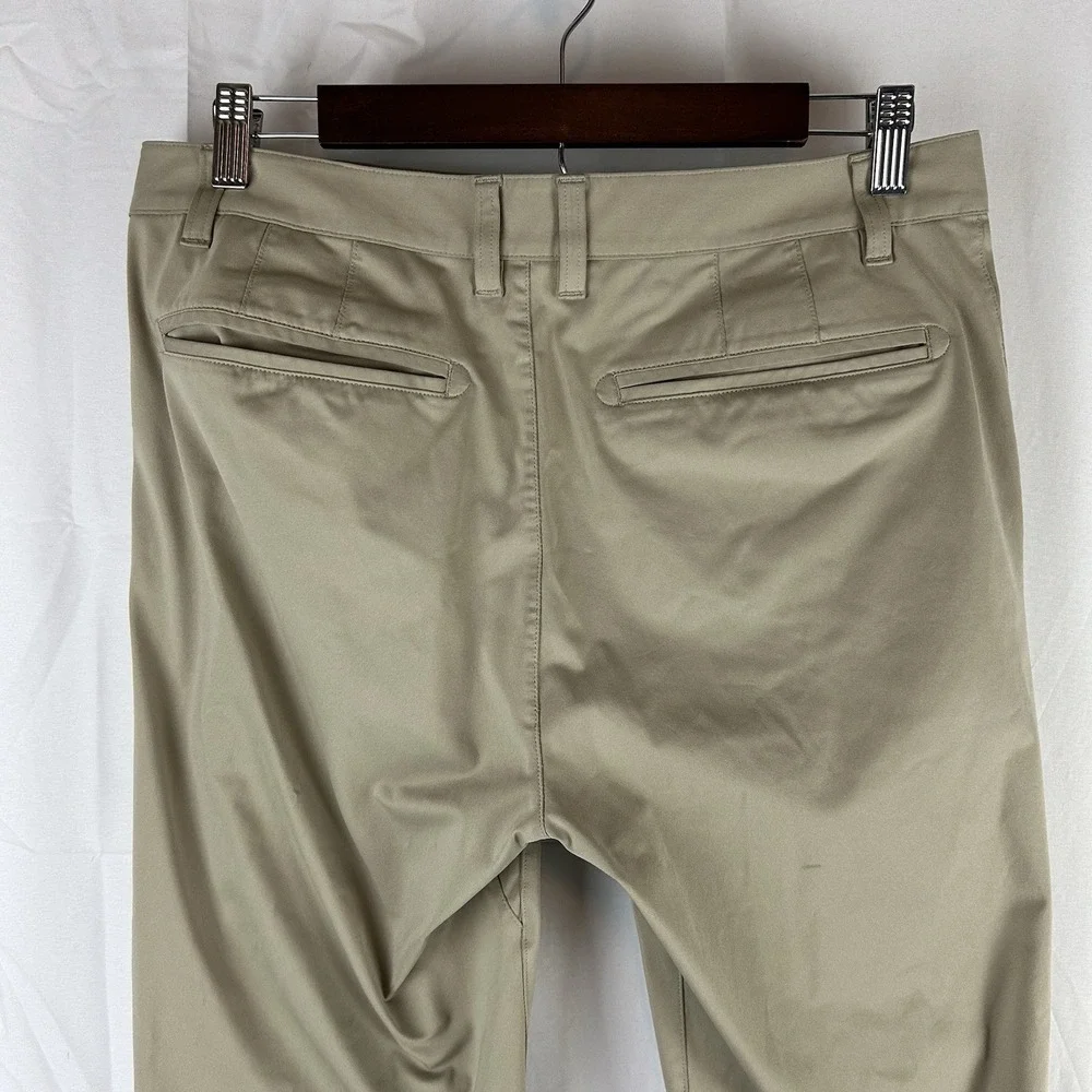 Rhone Commuter Pants 31x29 Beige Slim Fit Golf Stretch Performance Casual‎ *Flaw